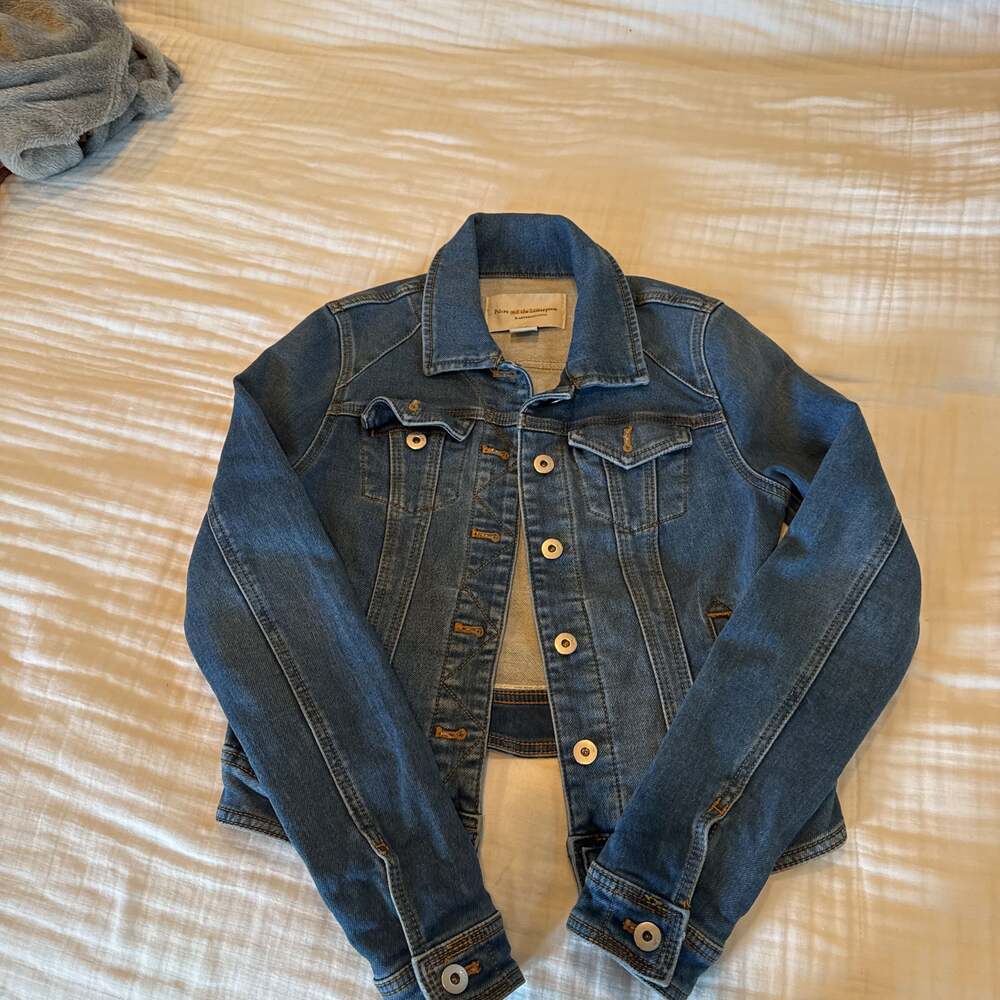 Classic Blue Denim Jean Jacket - Women's